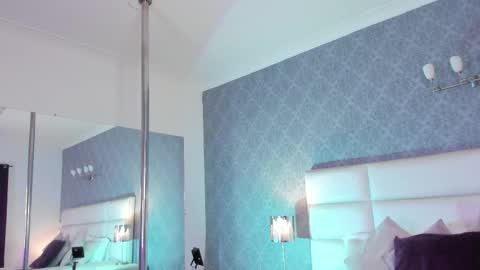 Adonis  online show from 09/13/25, 05:51