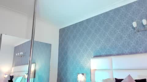 Adonis  online show from 10/02/25, 08:16