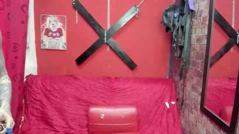 Snapshot of adonisgel999 chatting on 01/31/26, 08:07 demon online show from 01/31/26, 08:07