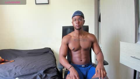 Adonis Knight  online show from 09/15/25, 03:23