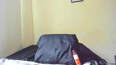 Adonis Knight  online show from 10/28/25, 06:10