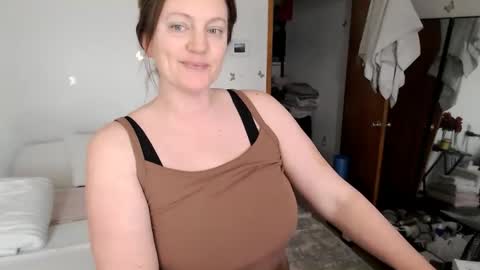 adorable22 online show from 02/10/26, 07:51