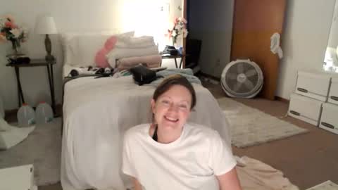 Snapshot of adorable22 chatting on 03/10/26, 12:15 adorable22 online show from 03/10/26, 12:15