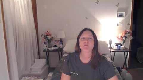 Snapshot of adorable22 chatting on 03/25/26, 03:56 adorable22 online show from 03/25/26, 03:56