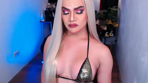 Snapshot of adorable_andrea chatting on 12/08/24, 06:50 adorable_andrea online show from 12/08/24, 06:50