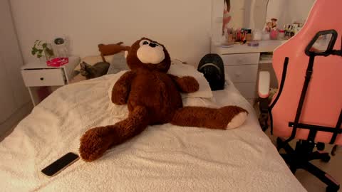 Snapshot of adorablekat29 chatting on 04/11/26, 06:56 Kattt online show from 04/11/26, 06:56