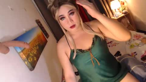 MsKim  online show from 12/13/24, 07:58