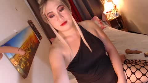 MsKim  online show from 03/05/25, 05:40