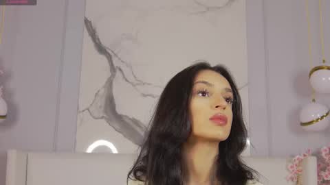 adoracortes online show from 10/11/25, 05:17