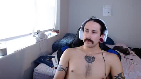 Snapshot of adoraso18 chatting on 09/13/25, 02:50 adoraso18 online show from 09/13/25, 02:50