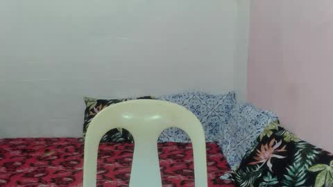 Snapshot of adorned_avah chatting on 12/04/25, 07:39 Eve online show from 12/04/25, 07:39