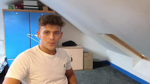 Snapshot of adr_twink chatting on 06/07/26, 05:27 ADR Twink online show from 06/07/26, 05:27