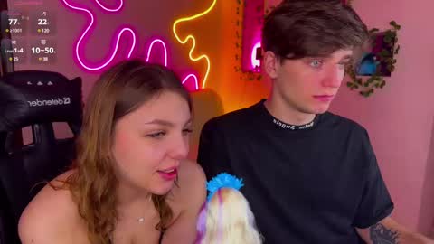 Snapshot of adrean_sofi chatting on 02/19/25, 10:31 adrean_sofi online show from 02/19/25, 10:31