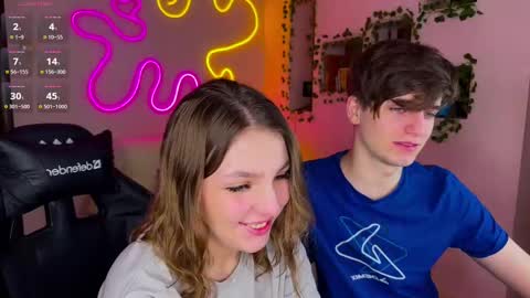 Snapshot of adrean_sofi chatting on 02/21/25, 07:54 adrean_sofi online show from 02/21/25, 07:54