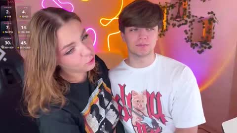 Snapshot of adrean_sofi chatting on 10/05/25, 05:28 adrean_sofi online show from 10/05/25, 05:28