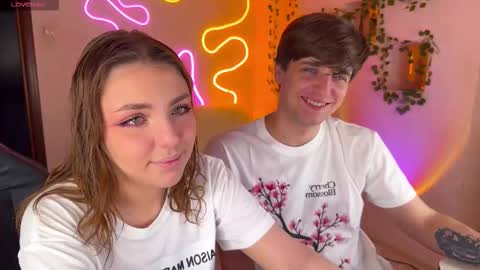 Snapshot of adrean_sofi chatting on 10/10/25, 02:21 adrean_sofi online show from 10/10/25, 02:21