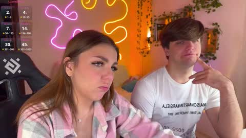 Snapshot of adrean_sofi chatting on 10/21/25, 01:45 adrean_sofi online show from 10/21/25, 01:45