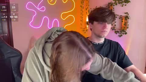 Snapshot of adrean_sofi chatting on 10/22/25, 01:00 adrean_sofi online show from 10/22/25, 01:00