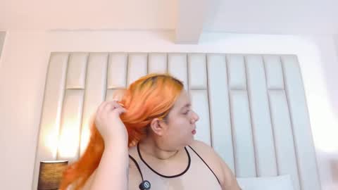 ANDREA PEREZ online show from 11/27/25, 11:45