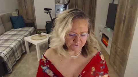 Cryna online show from 02/14/25, 05:30