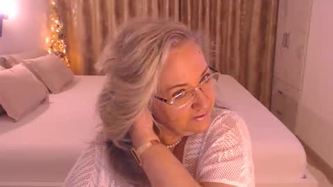 Cryna online show from 02/25/26, 05:06