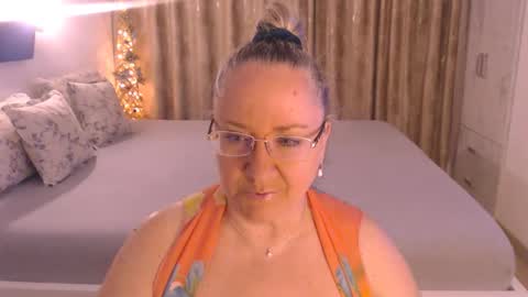 Cryna online show from 04/15/26, 04:47