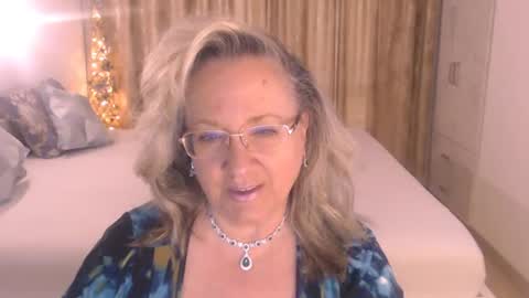 Snapshot of adrena_ chatting on 06/16/26, 11:02 Cryna online show from 06/16/26, 11:02