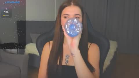 Snapshot of adri_dream chatting on 09/17/25, 09:38 Adriana online show from 09/17/25, 09:38