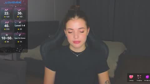 Snapshot of adri_dream chatting on 11/08/25, 03:18 Adriana online show from 11/08/25, 03:18