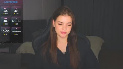 Snapshot of adri_dream chatting on 11/15/25, 01:58 Adriana online show from 11/15/25, 01:58