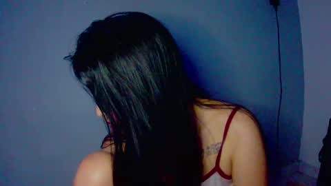     online show from 10/10/25, 03:27