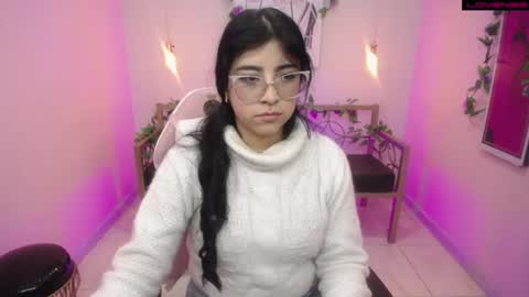 Adri  online show from 07/04/26, 01:17