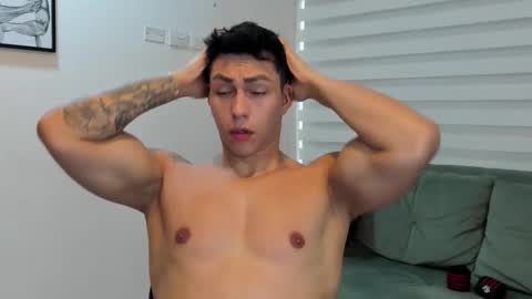 Snapshot of adrian_del_mar chatting on 03/18/26, 05:38 Adrian del Mar online show from 03/18/26, 05:38