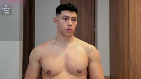 Snapshot of adrian_del_mar chatting on 03/30/26, 05:25 Adrian del Mar online show from 03/30/26, 05:25