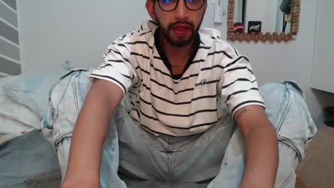 Adrian Falcon online show from 05/06/26, 04:41
