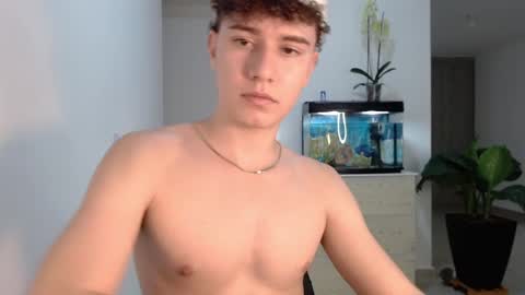 adrian morelli online show from 12/03/24, 02:47