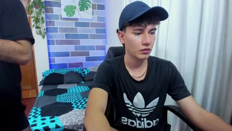 adrian morelli online show from 01/05/25, 08:42