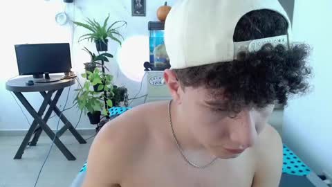 adrian morelli online show from 10/14/25, 08:09