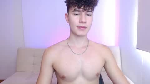 Snapshot of adrian_morelli chatting on 03/19/26, 08:24 adrian morelli online show from 03/19/26, 08:24