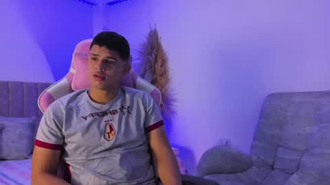 Snapshot of adrian_prime_ chatting on 06/04/26, 06:47 ADRIAN online show from 06/04/26, 06:47