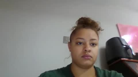 Snapshot of adriana318798 chatting on 04/09/26, 03:28 Princess Adri online show from 04/09/26, 03:28