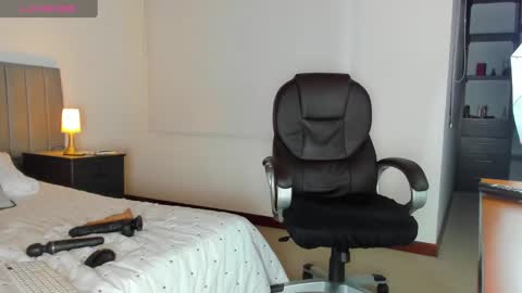 Adriana online show from 03/07/25, 02:25