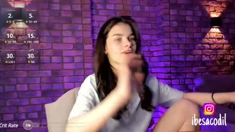 Snapshot of adriana_allen chatting on 01/21/25, 10:30 Adri online show from 01/21/25, 10:30