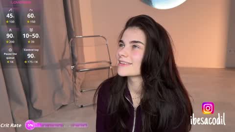 Snapshot of adriana_allen chatting on 04/04/26, 08:39 Adri online show from 04/04/26, 08:39