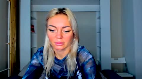 Adriana online show from 01/18/26, 10:30