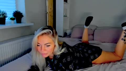 Adriana online show from 05/30/26, 05:15