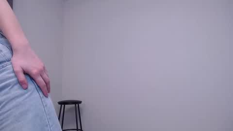 Adriana online show from 11/16/25, 06:02