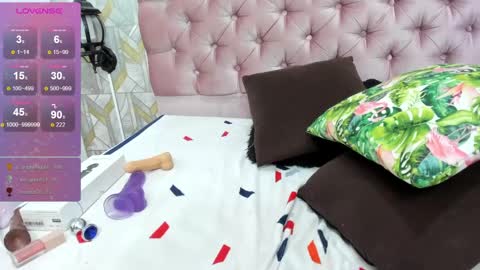 Snapshot of adrianasex_69 chatting on 02/15/25, 06:44 adriana online show from 02/15/25, 06:44