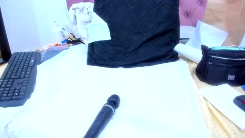 Snapshot of adrianasex_69 chatting on 04/20/26, 03:42 adriana online show from 04/20/26, 03:42