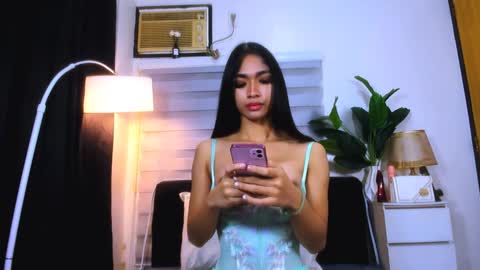 Adriana online show from 12/12/24, 12:55